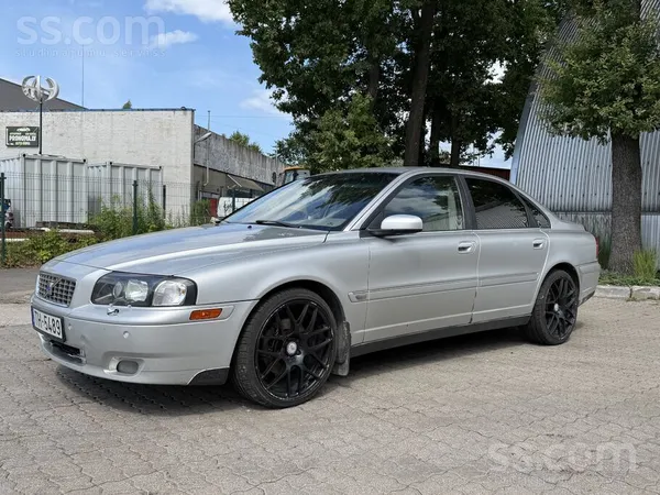 Volvo S80