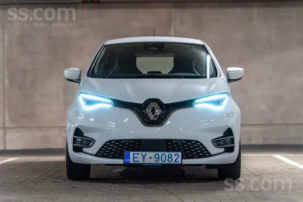 Renault Citi 2022, Automāts, Hečbeks, Balts — Latvijā