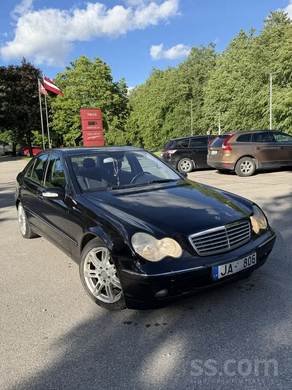 Mercedes C220
