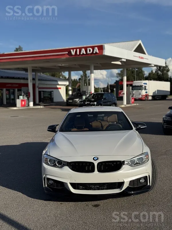 BMW 428