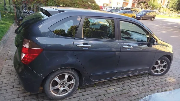 Honda FR-V