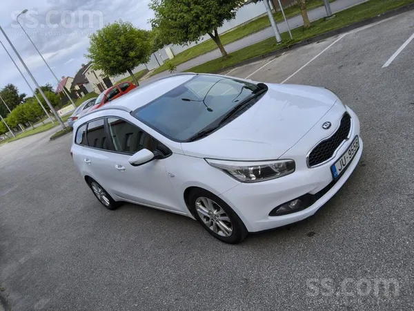 Atrodas Jelgavā. Jauna eļļa, filtri, siksnas, spriegotājs, balstu gumijas, b