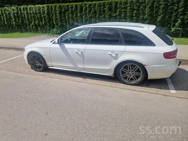 Audi Pārdodam Audi A4, benzīns, automāts. Pvn iekļauts.