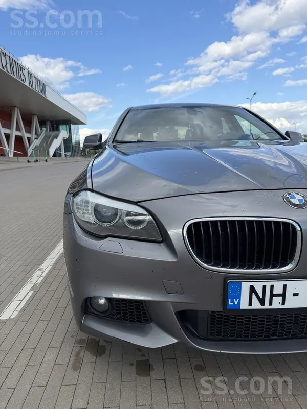 BMW 530