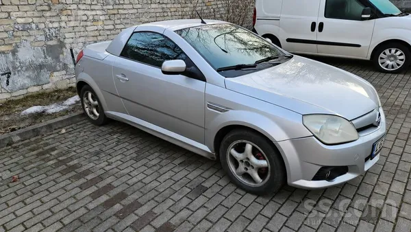 Pārdodu ekonomisku Opel Tigra Twintop (2006). Tehniskā apskate līdz 30.10.20