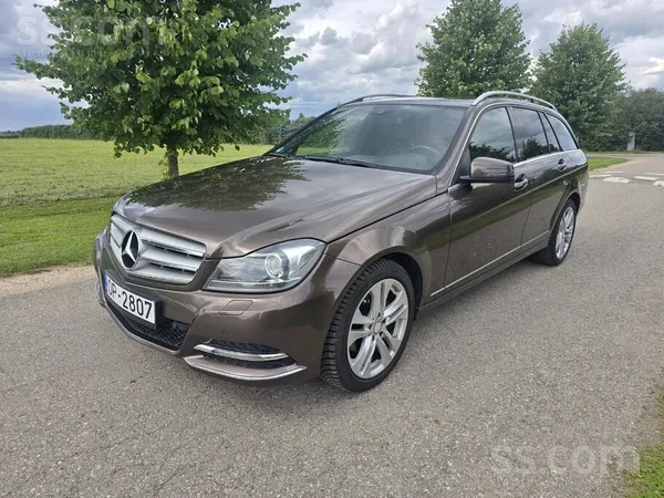 Auto no Vācijas. Pārdodu Mercedes C 220 125kw, auto labā tehniskā un vizuālā