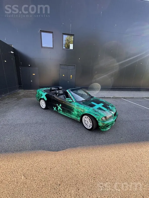 BMW 325