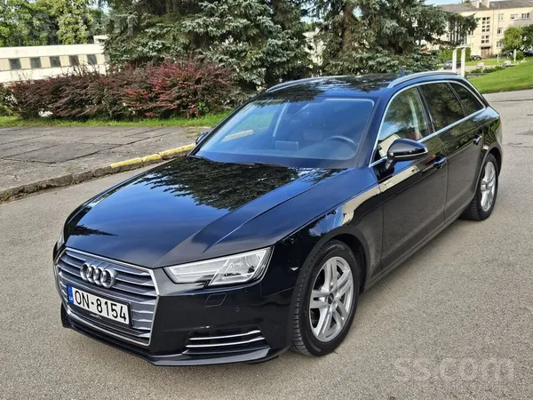 Audi A4 - 1