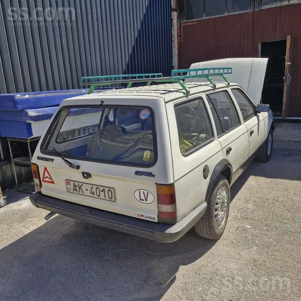 Opel Kadet - 1