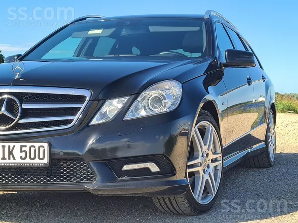Mercedes E300