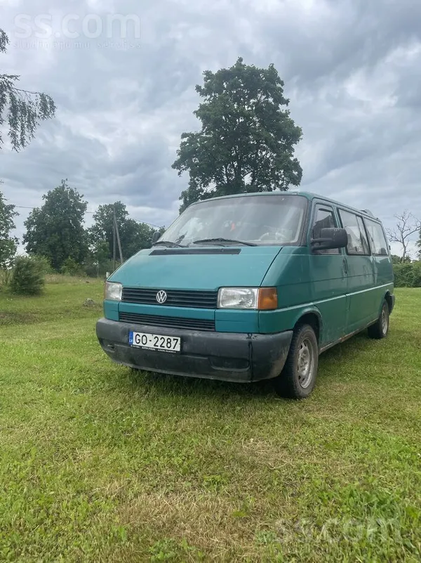 Volkswagen Caravelle