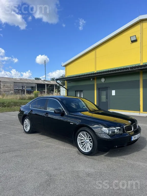 BMW 730