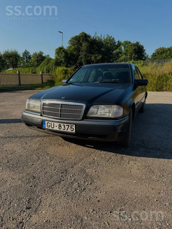 Mercedes C220