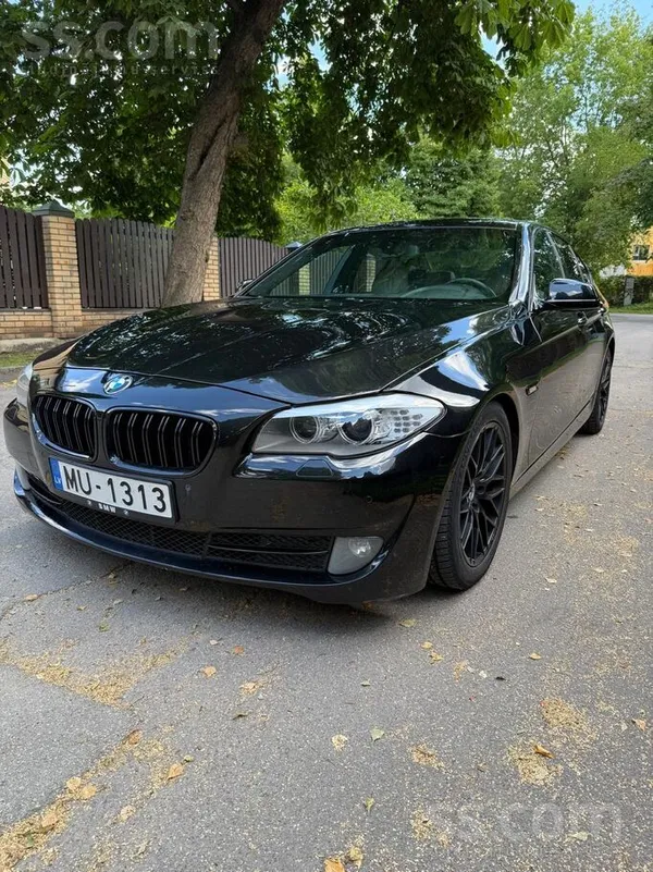 BMW 530