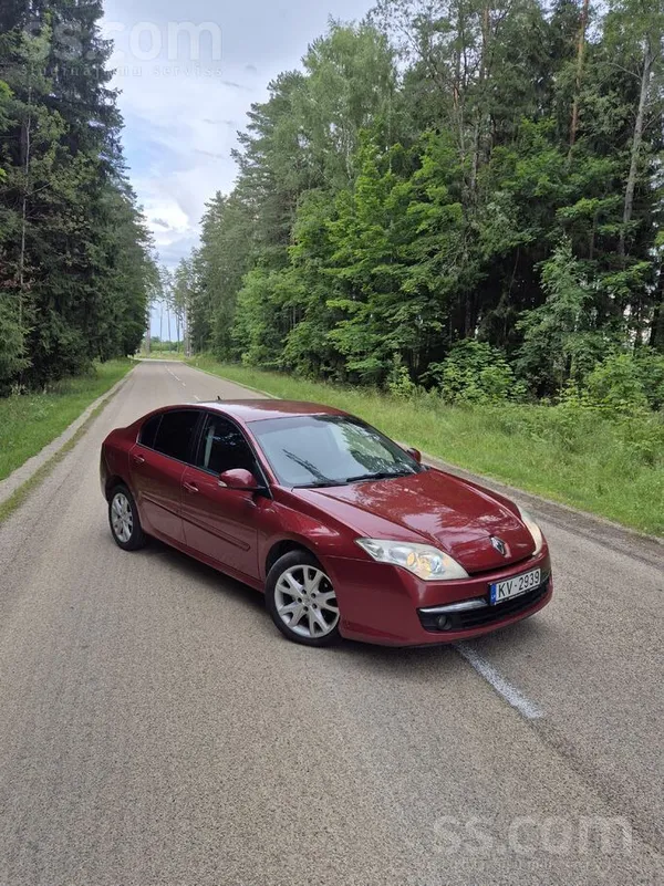 Renault Laguna 2.0d 96Kw. То 24.03.2027.Два ключа. Визуальные дефекты.
