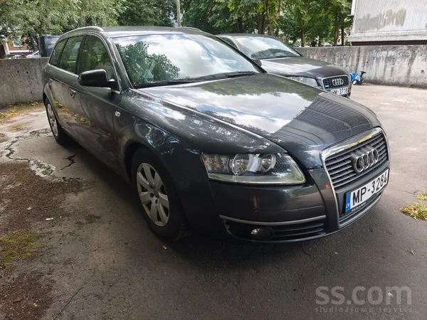 Pārdodu. 
Audi A6 
2.7 Tdi
Mehānika 6

Sēdies un brauc. 
Līdzi nāk zie
