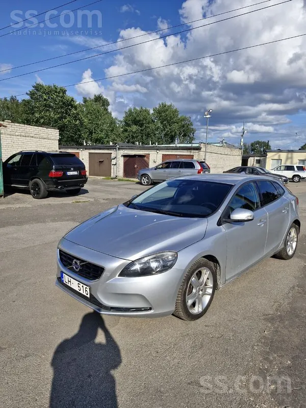 Volvo Volvo V40 D3, labā tehniskā stāvoklī 