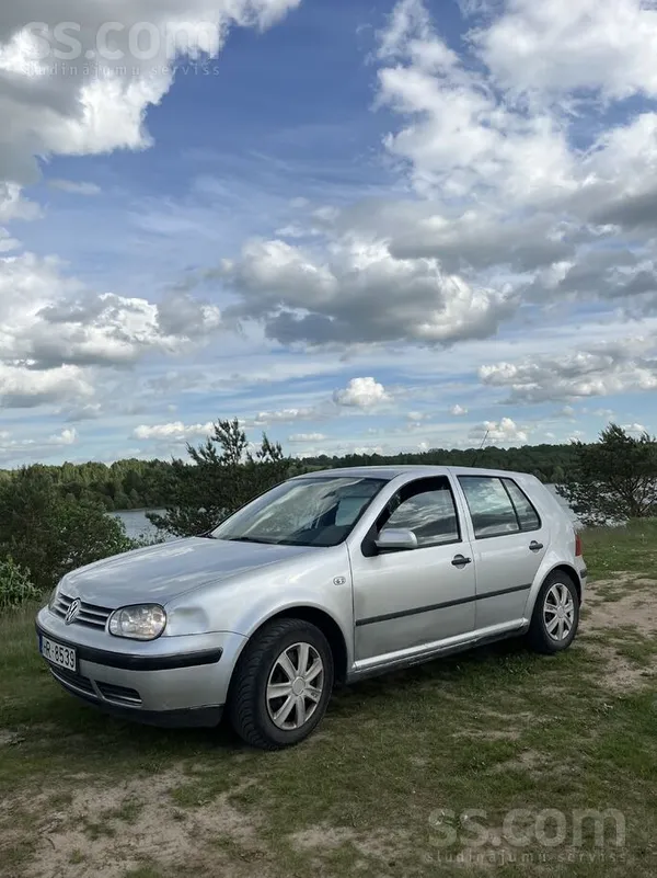 Volkswagen Golf 4