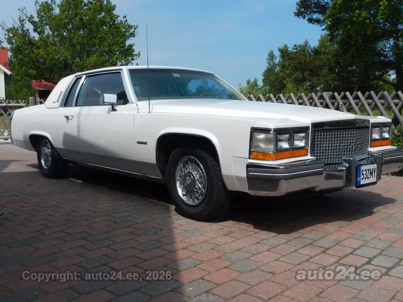 Cadillac DeVille - 1