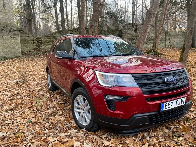 Ford Explorer - 1