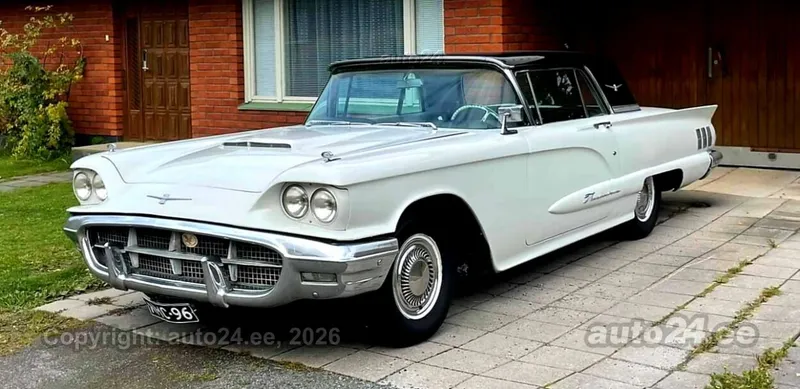 Ford Thunderbird - 1