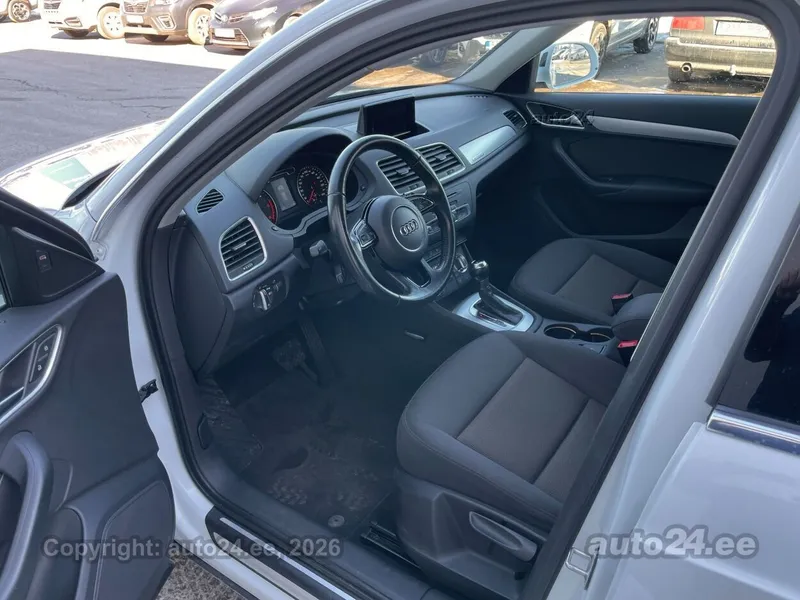 Audi Q3 - 1
