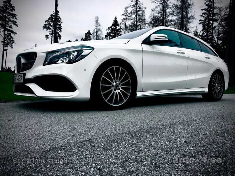 Mercedes-Benz Mercedes-Benz CLA 220