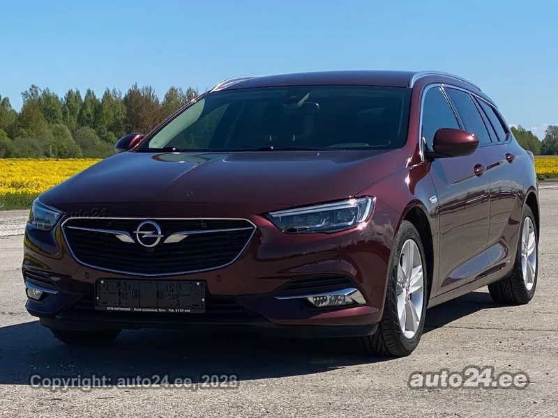 Opel Insignia - 1
