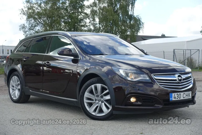 Opel Insignia - 1
