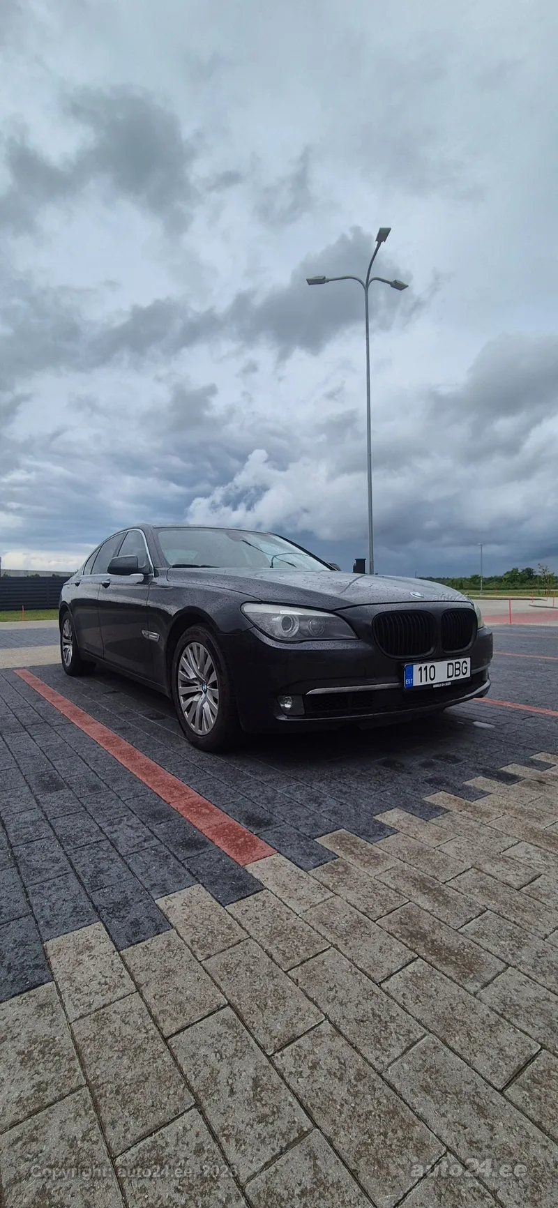 BMW 740 - 1