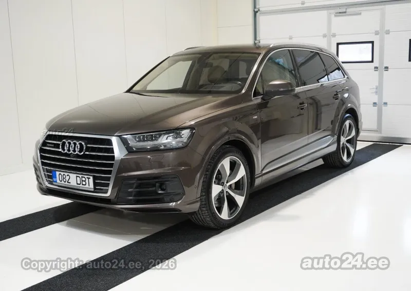 Audi Q7 - 1