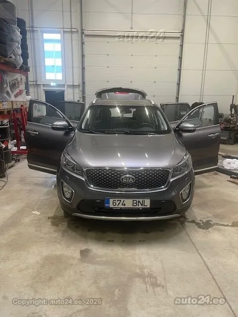 KIA Sorento - 1