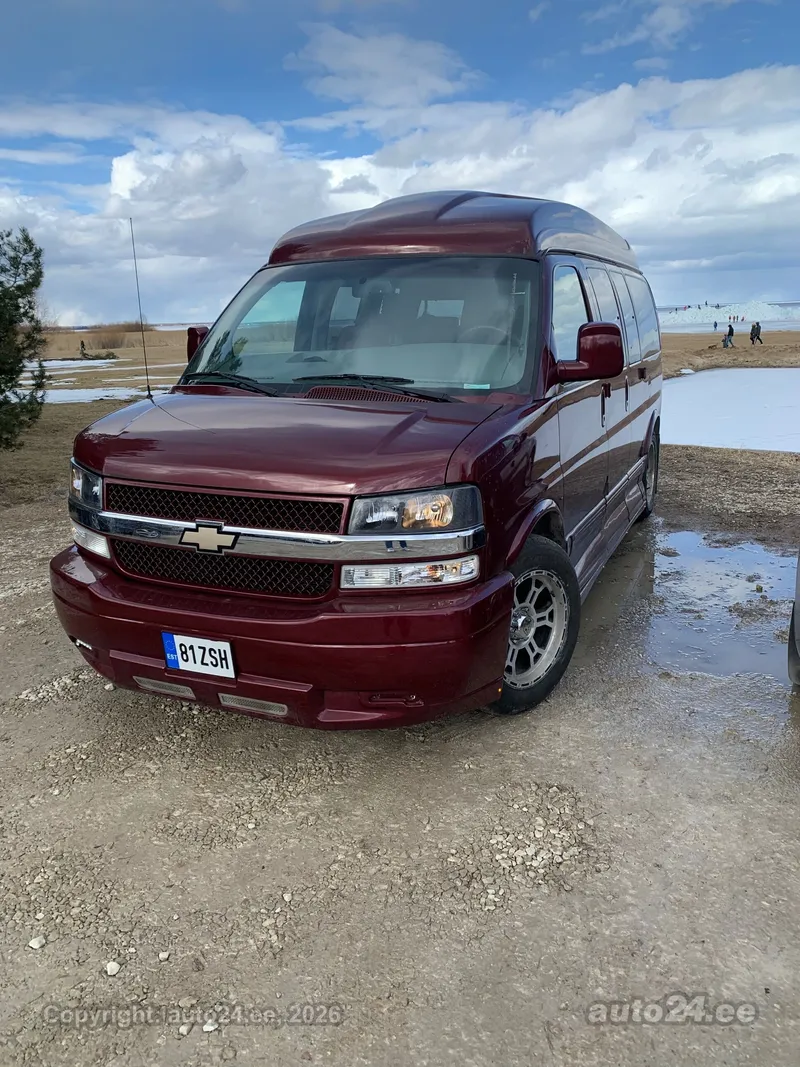 Chevrolet Express - 1