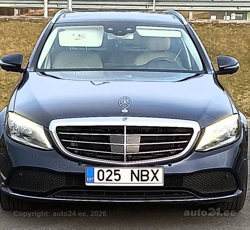 Mercedes-Benz C 220 - 1