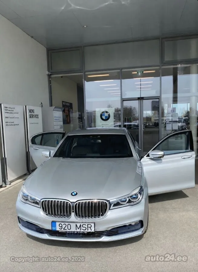 BMW 740 - 1