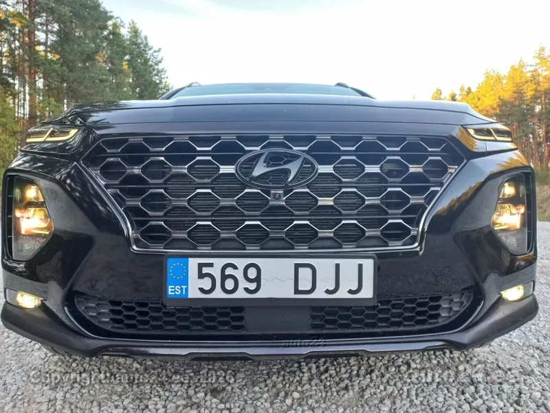 Hyundai Santa Fe - 1