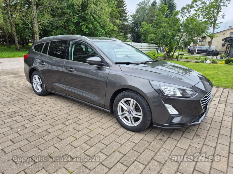 Ford Focus - 1
