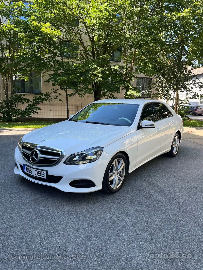 Mercedes-Benz E 200 - 1