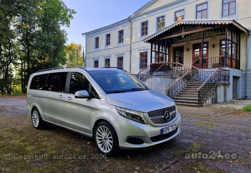 Mercedes-Benz V 220 - 1