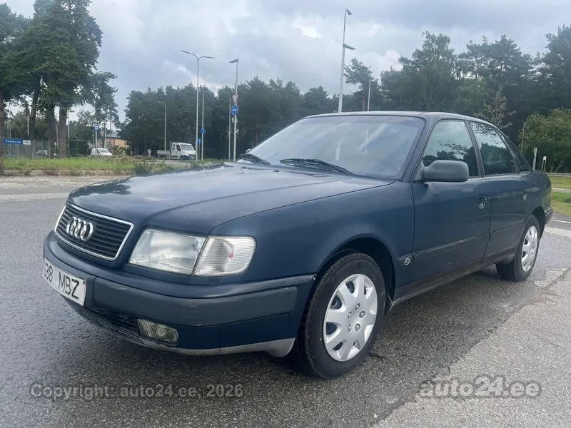 Audi 100 - 1