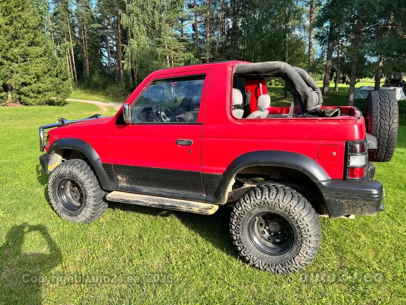 Mitsubishi Mitsubishi Pajero