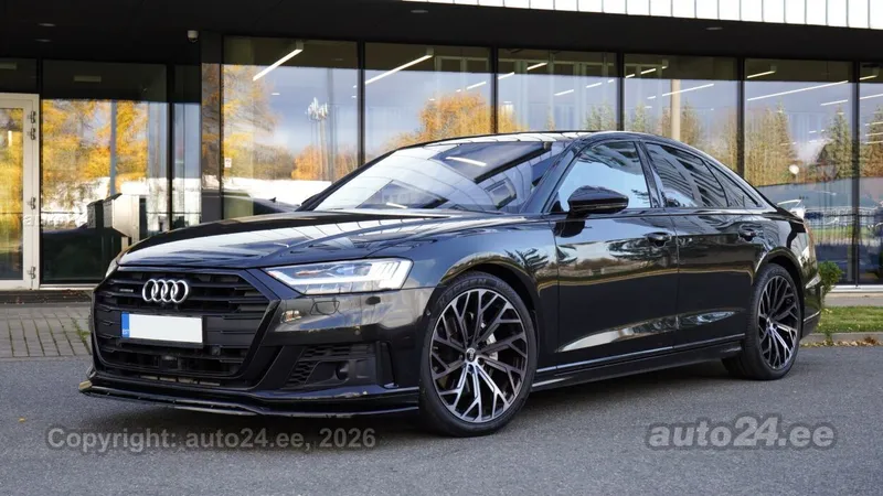 Audi A8 - 1