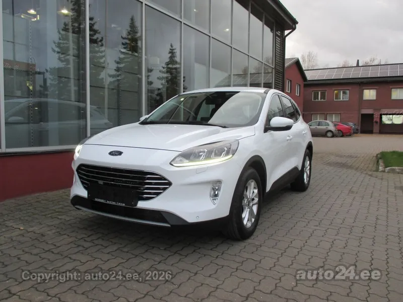 Ford Kuga - 1