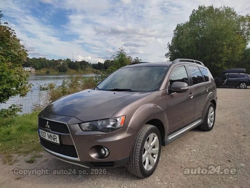 Mitsubishi Mitsubishi Outlander