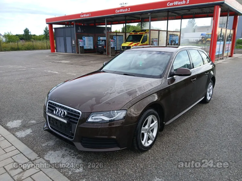 Audi A4 - 1