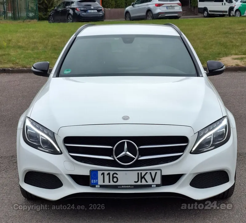 Mercedes-Benz C 220 - 1