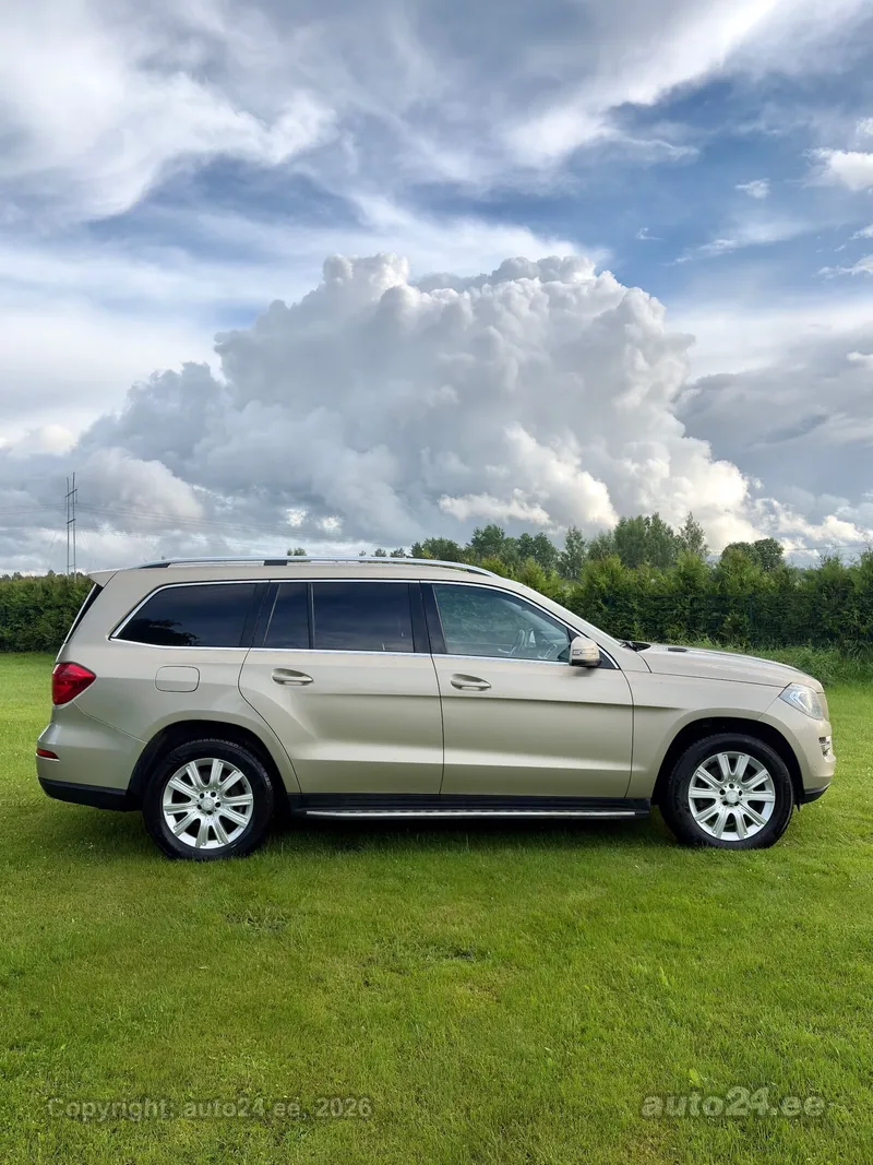 Mercedes-Benz GL 350 - 1