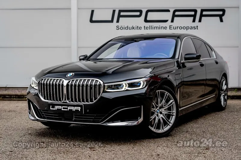 BMW 745 - 1