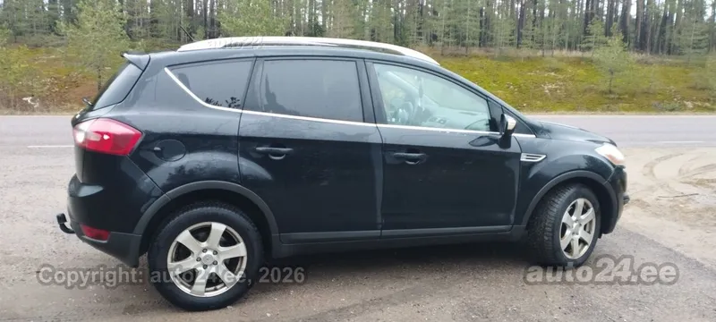 Ford Kuga - 1