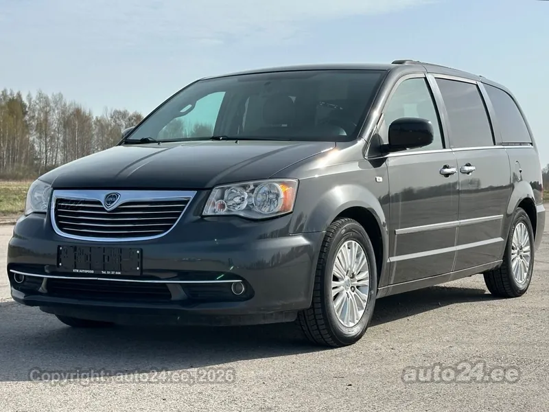 Lancia Voyager - 1